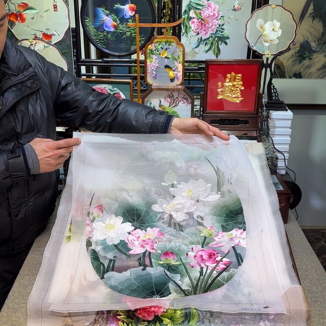 刺绣刺绣工艺精湛