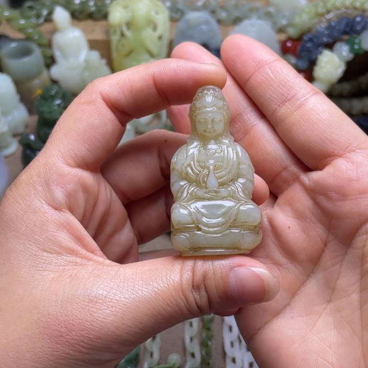 江***涛和田玉未镶嵌颈饰