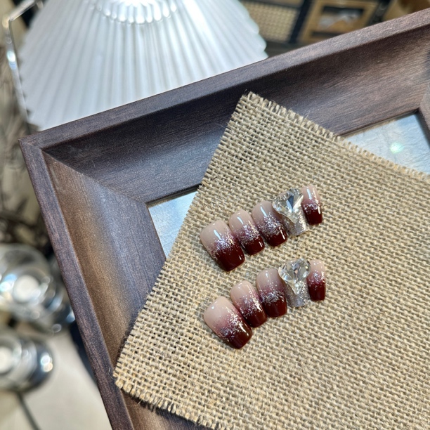 【野玖儿】手绘新年红显白/穿戴甲