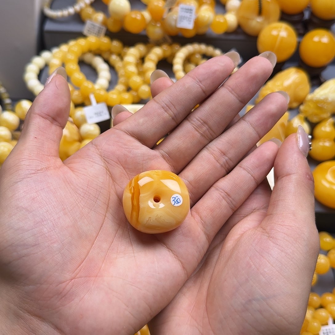 未镶嵌琥珀珠宝奇石藏扣