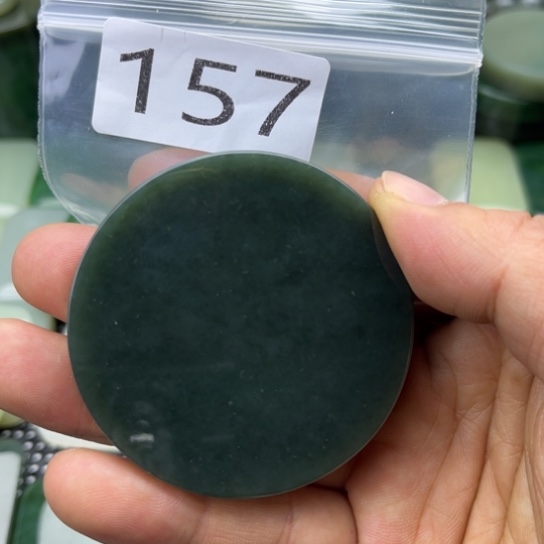 和田玉未镶嵌珠宝半成品