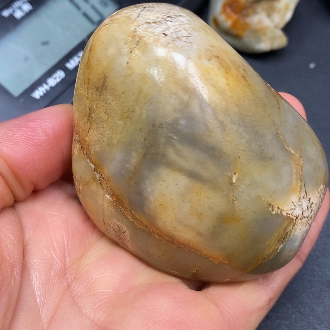 和田玉未镶嵌珠宝奇石