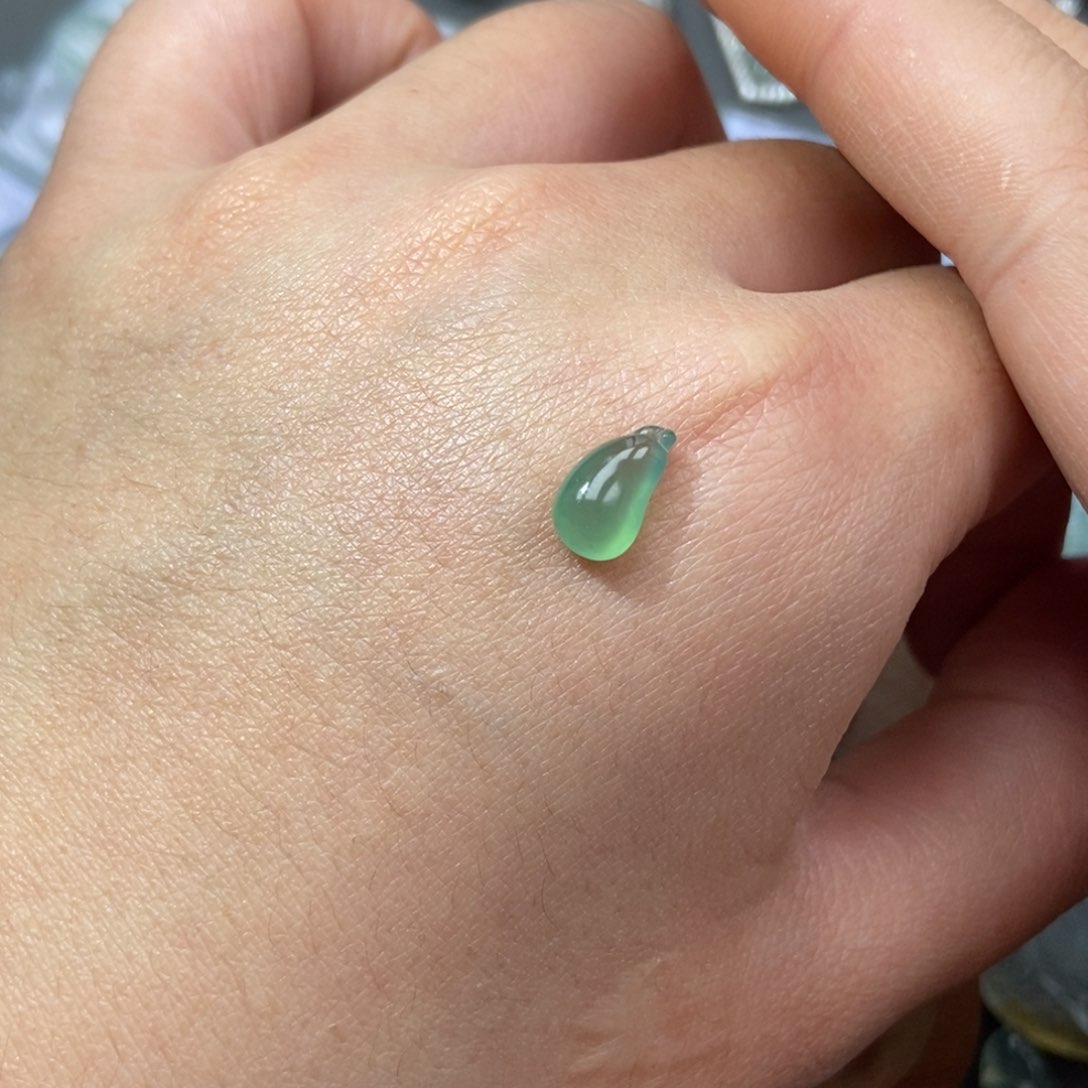 定制翡翠未镶嵌翡翠福瓜