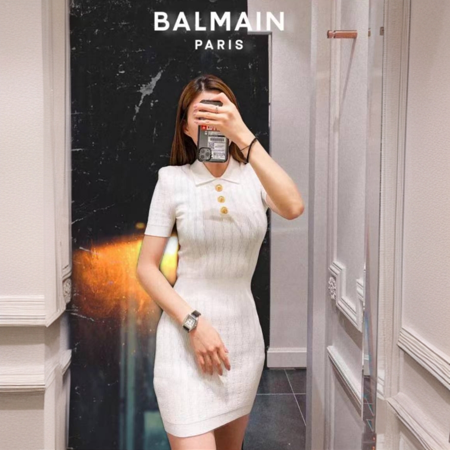 99新 BALMAIN/巴尔曼 海囤 巴尔曼36码/bx59192连衣裙