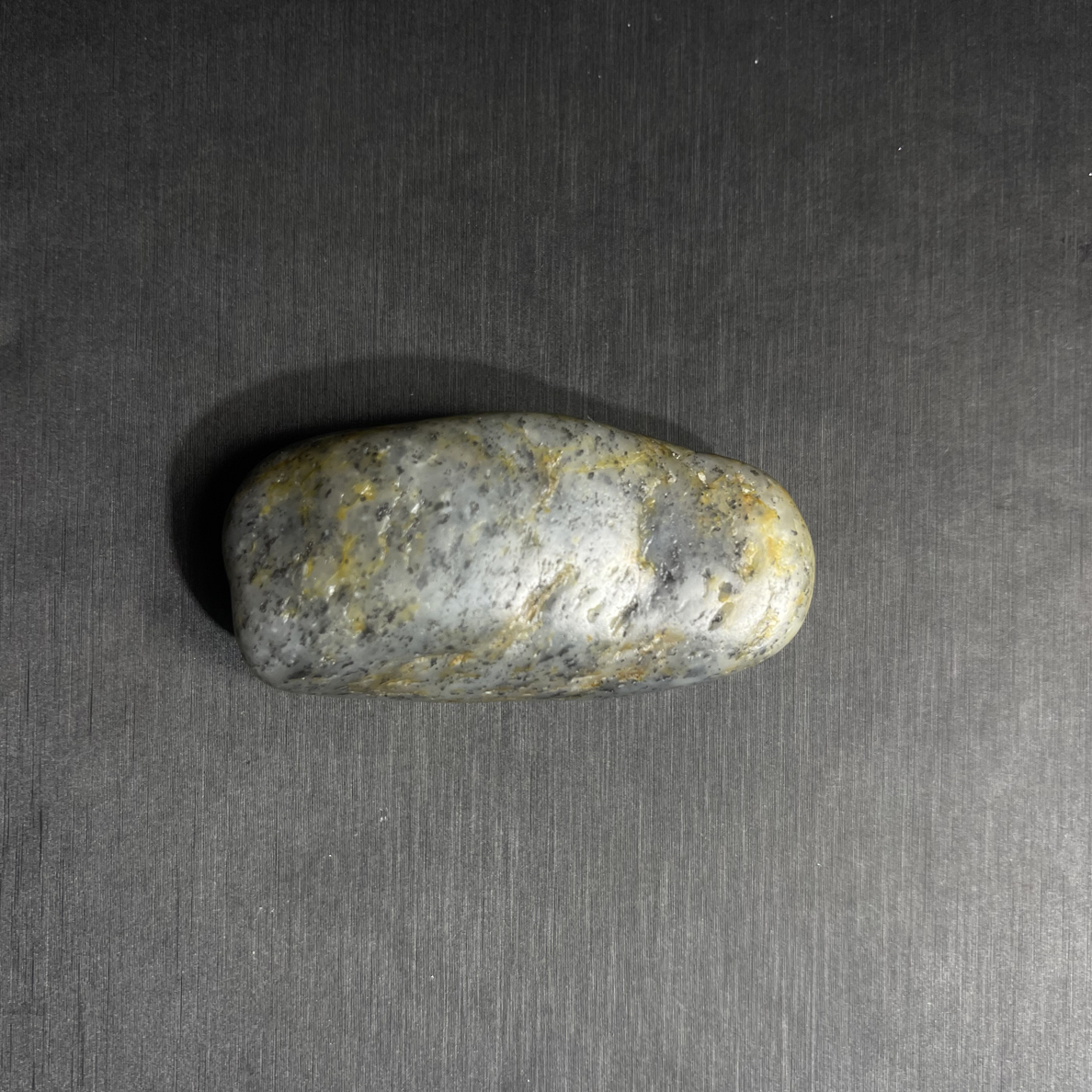 新疆和田玉籽玉青花 天然原皮原色无修型 吊坠手把件