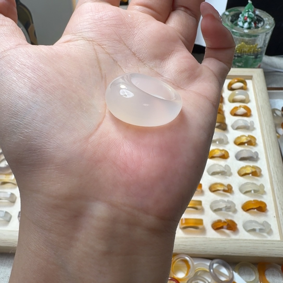 未镶嵌戒指玛瑙/玉髓768港12