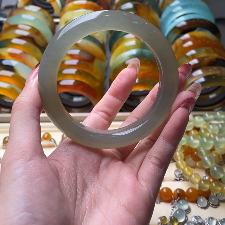 蛇纹石玉手镯未镶嵌用****7