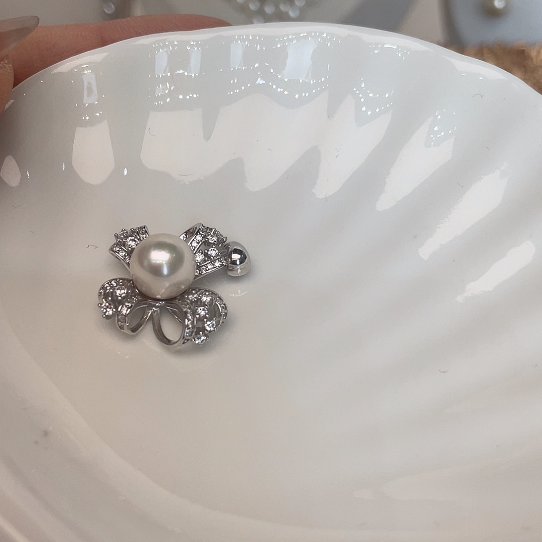 银S925镶嵌吊坠(不含链)海水珍珠