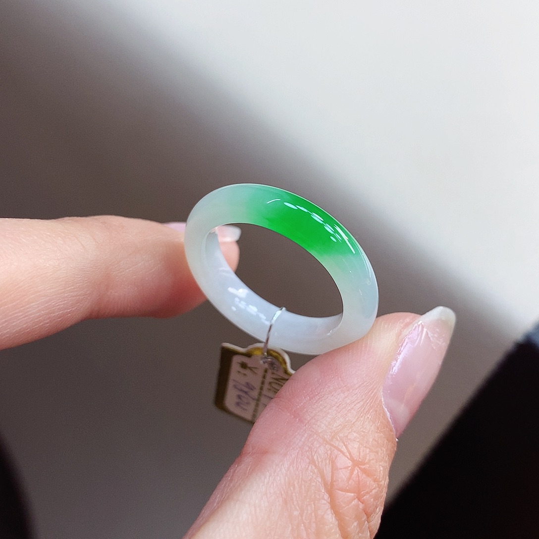 翡翠戒指未镶嵌17号