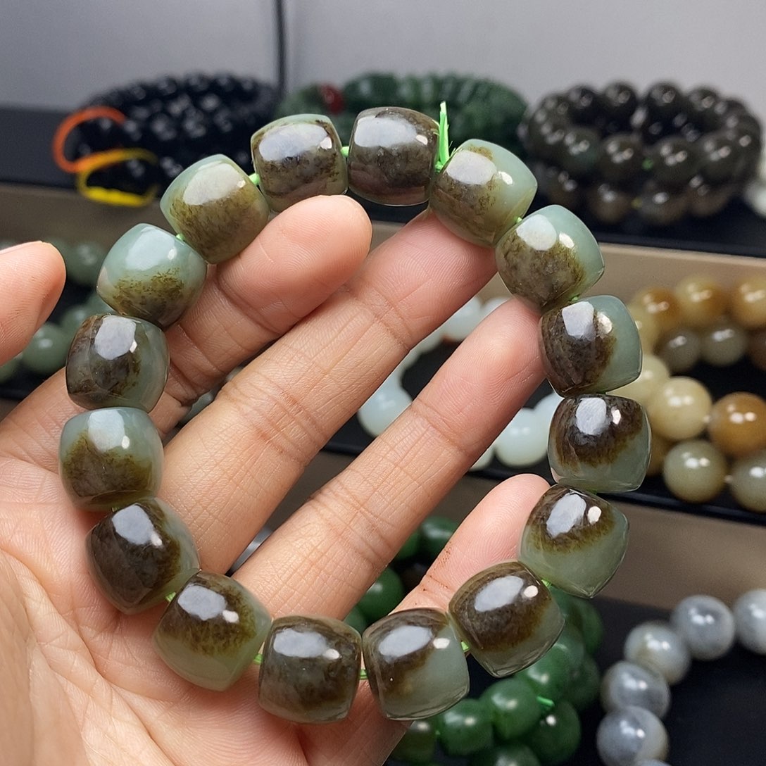 未镶嵌手链和田玉卡14