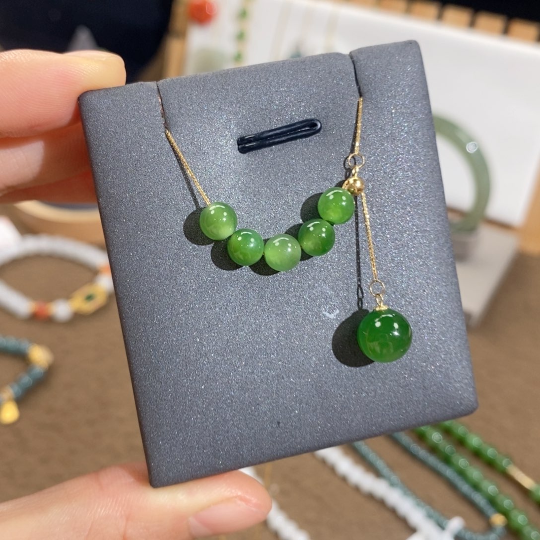 和田玉颈饰18K金镶嵌Cs