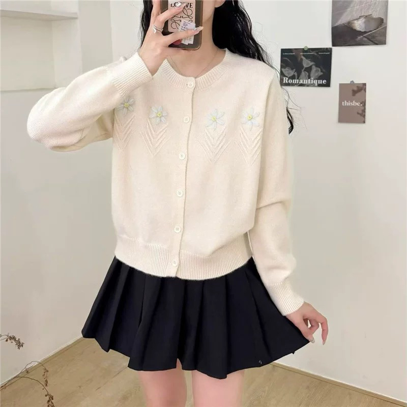 988秋季时尚韩系花朵简约针织衫