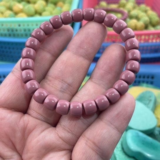 未镶嵌菱锰矿珠宝半成品