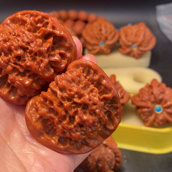 崔***平猴头核桃吊坠工艺核桃