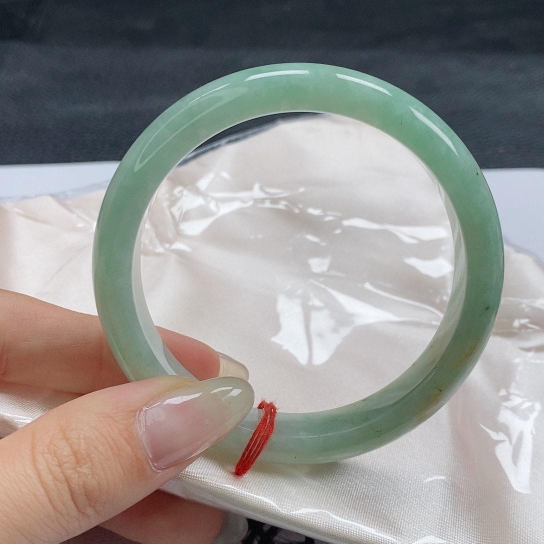 【闪购商品】翡翠未镶嵌手镯271号