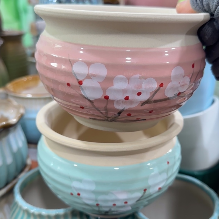 凑9块包邮，有孔，陶瓷花盆