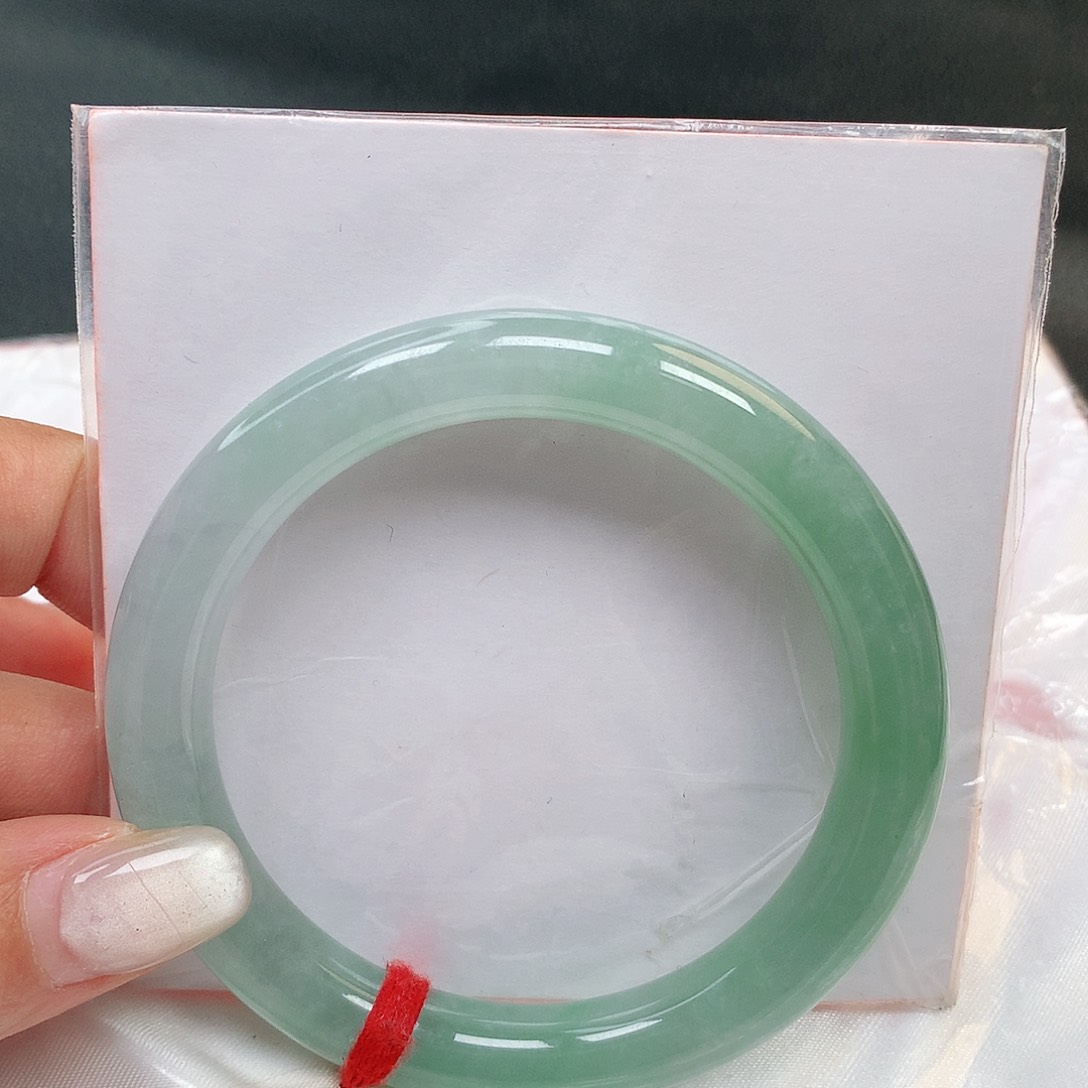 翡翠手镯未镶嵌翡翠手镯222号