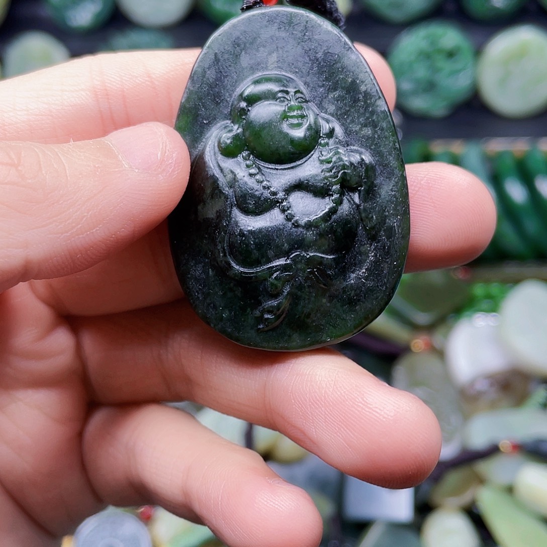 和田玉未镶嵌珠宝奇石