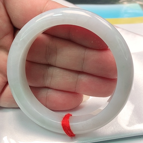 翡翠手镯未镶嵌0694号