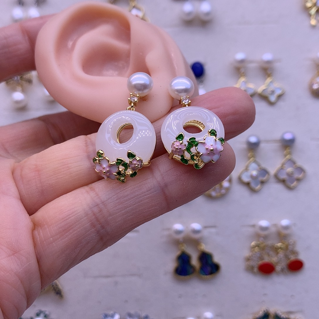 淡水珍珠耳饰合金