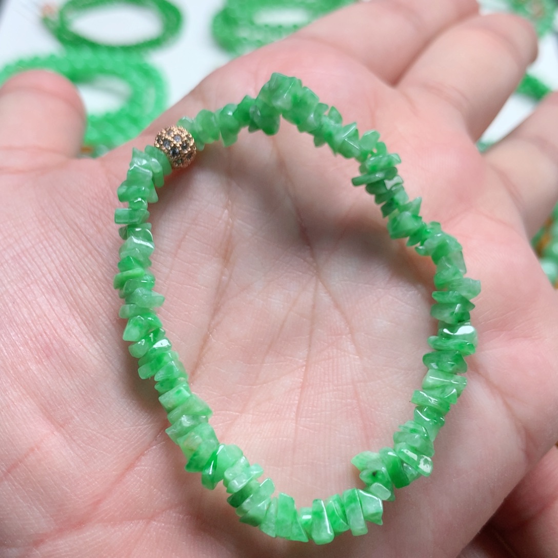 翡翠未镶嵌手链翡翠