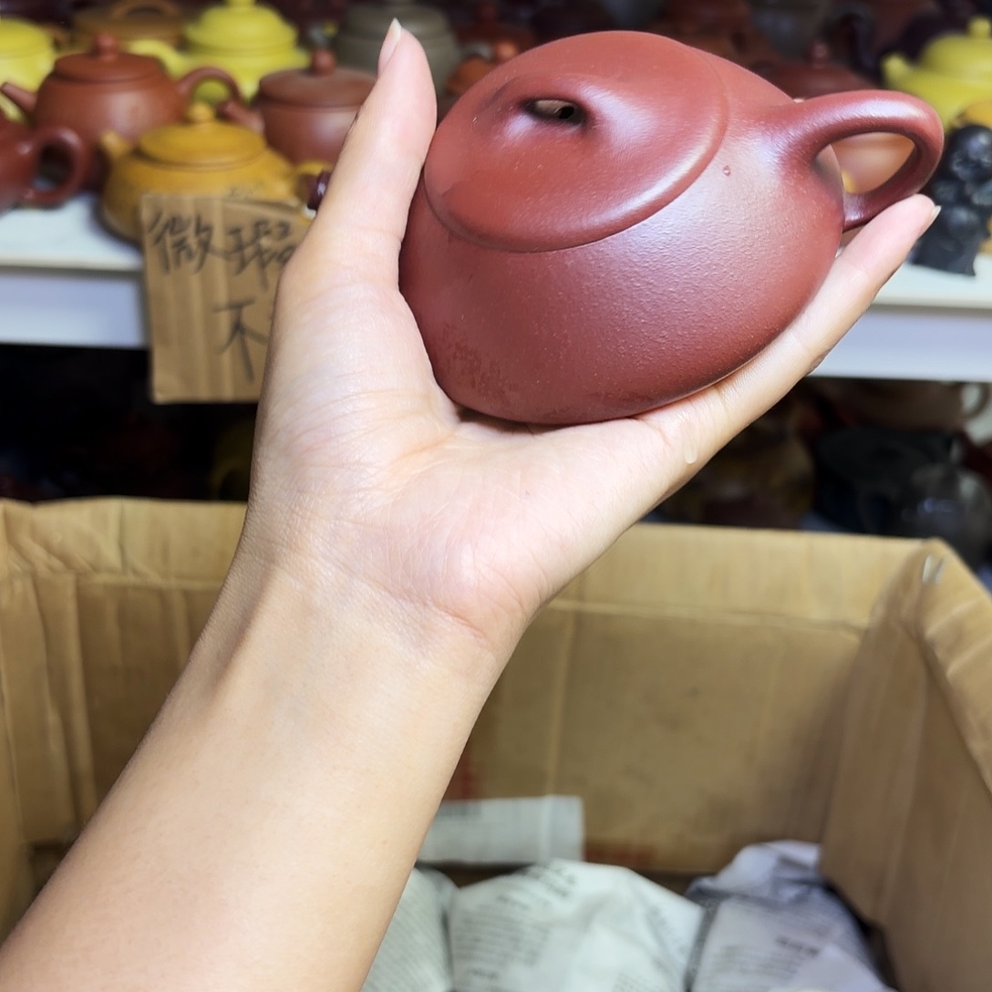 甄选宜兴本土紫砂壶
