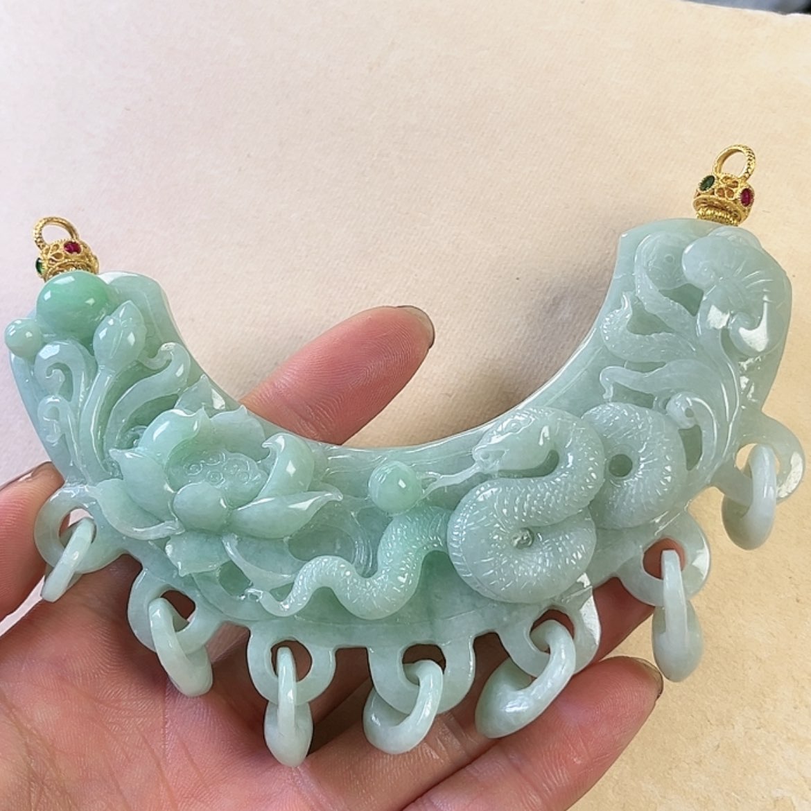 【闪购商品】翡翠颈饰未镶嵌挂件