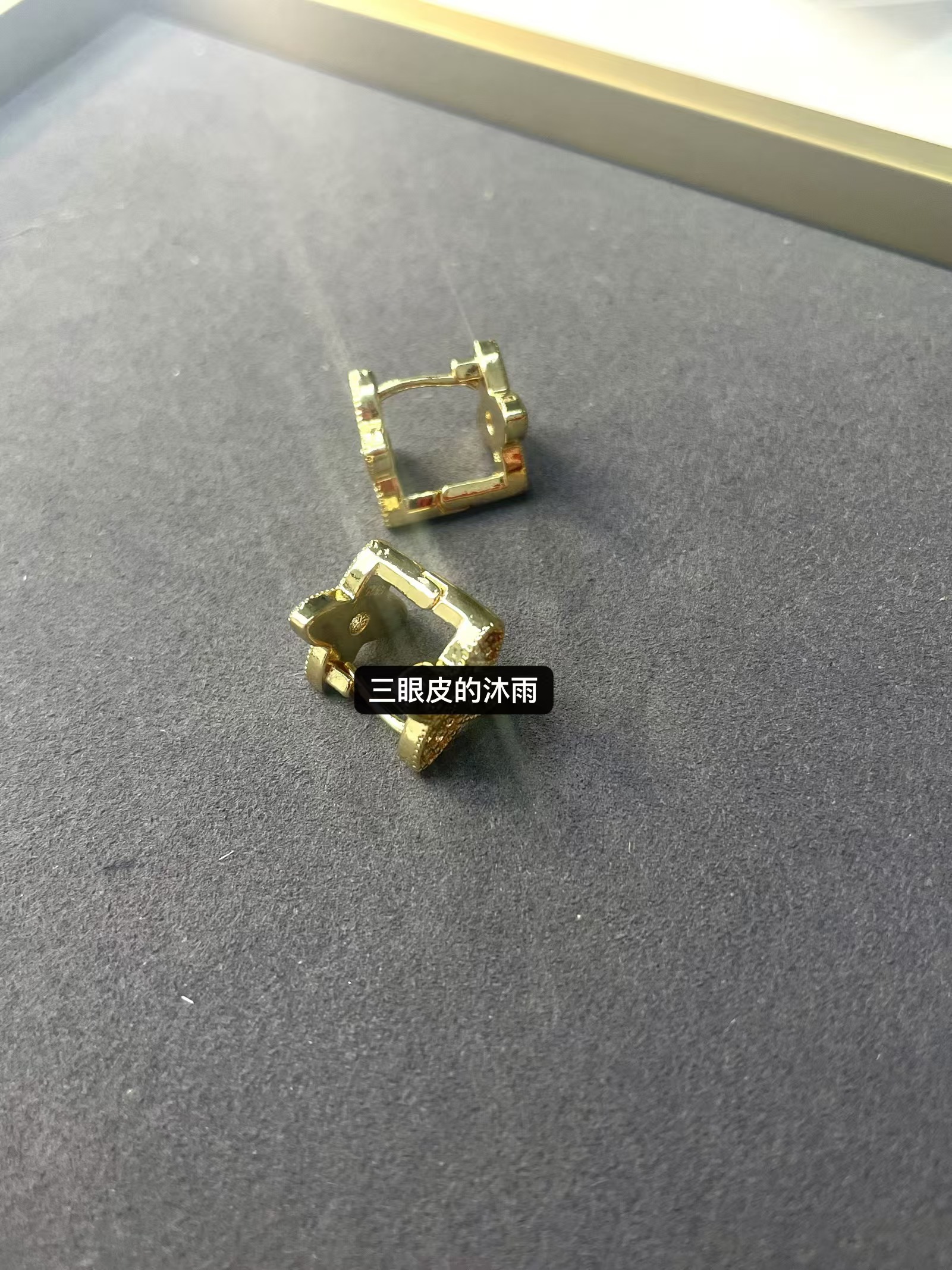 铜合金合成锆石耳饰 铜合金满锆石双面耳钉R00113