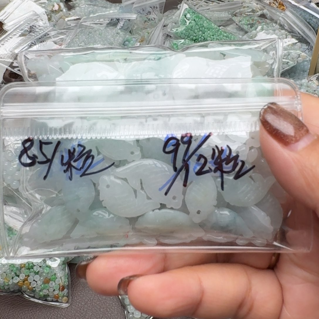 翡翠挂件未镶嵌福利