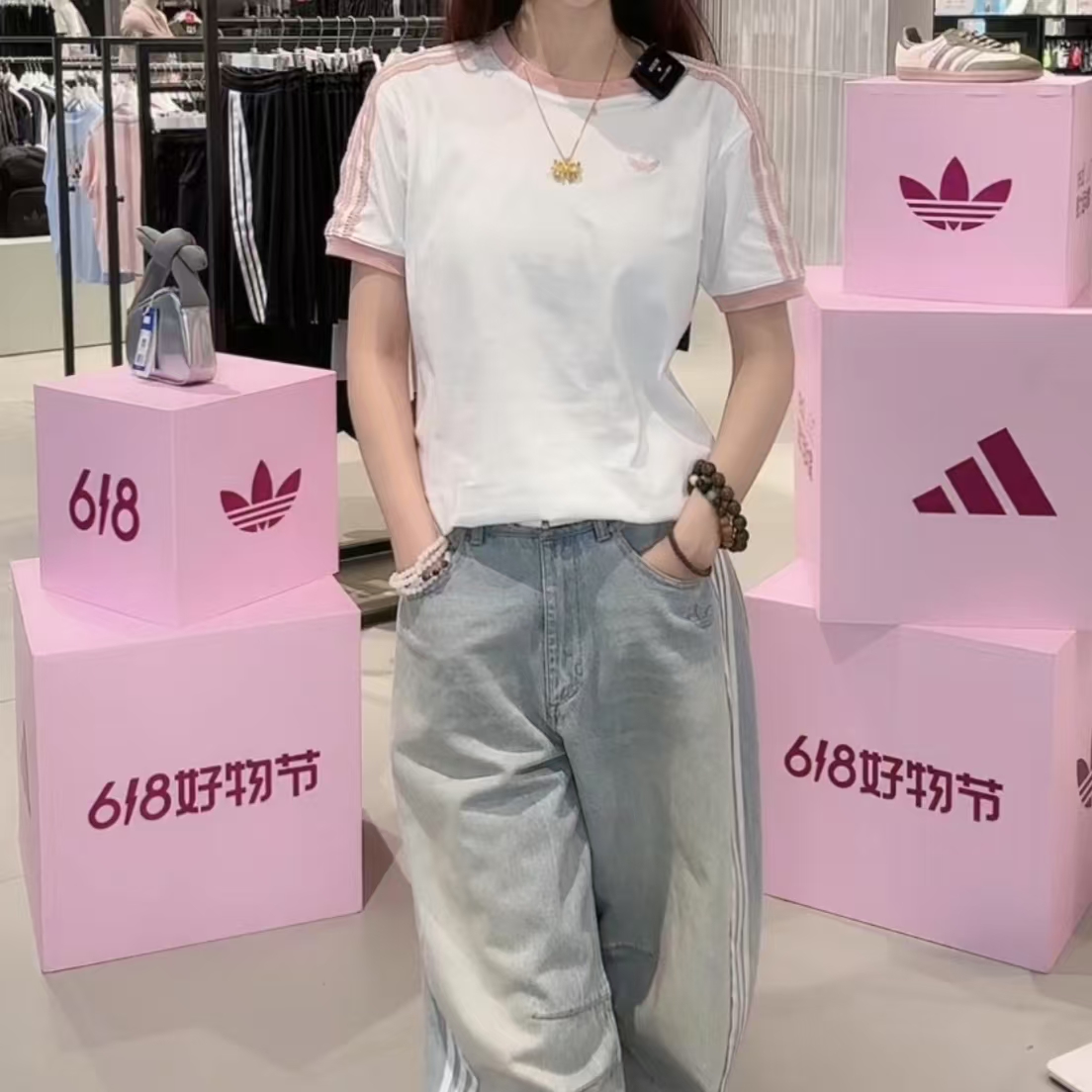 adidas/阿迪达斯三叶草新款 时尚百搭运动短袖百搭T恤KC8821