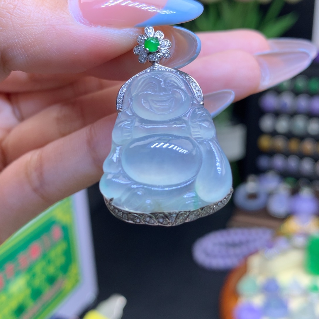 翡翠18K金镶嵌颈饰天然