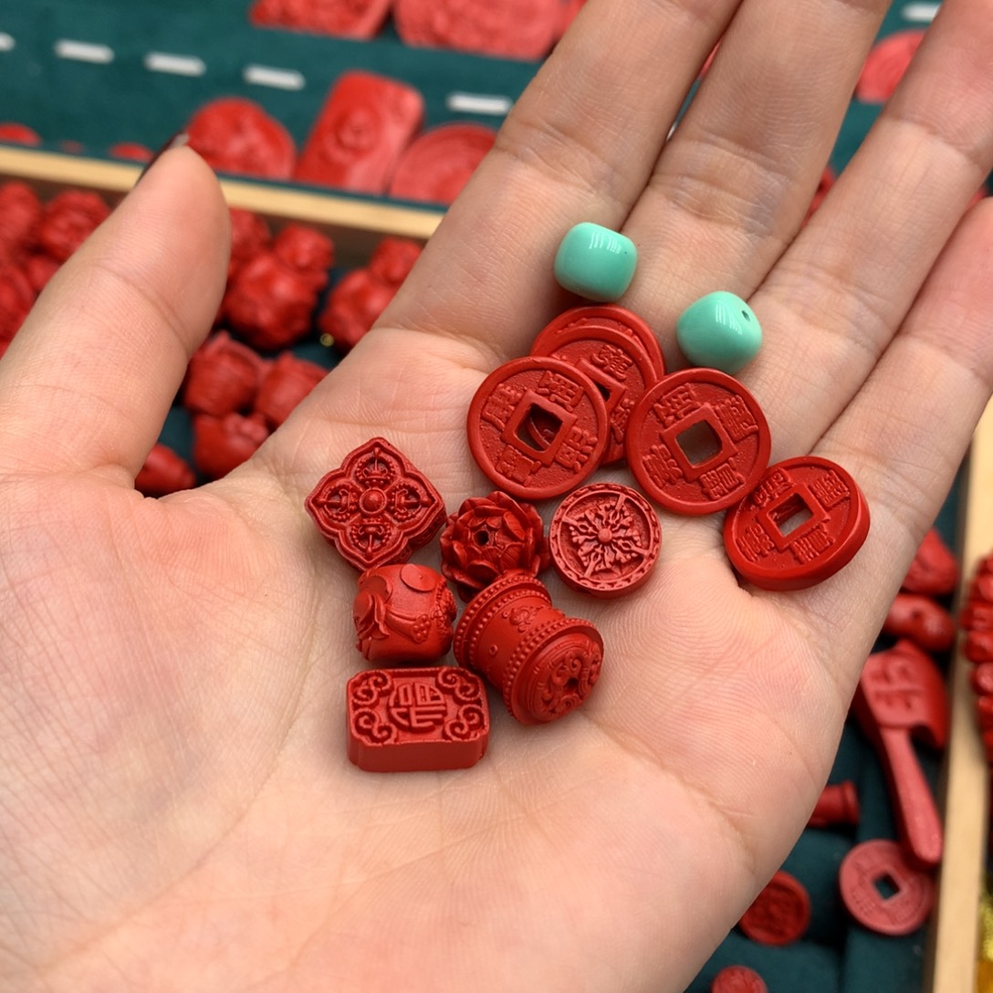 天然辰砂红砂小配件