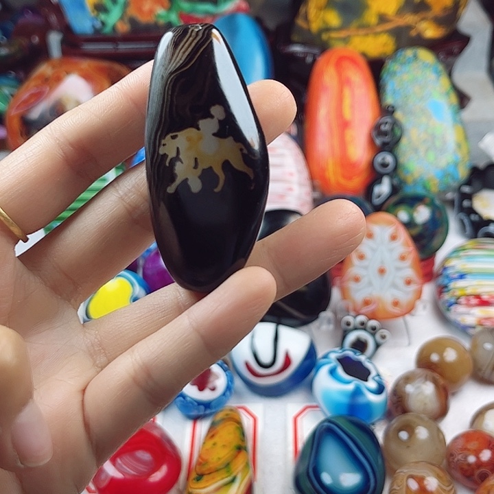 玛瑙/玉髓未镶嵌耳环