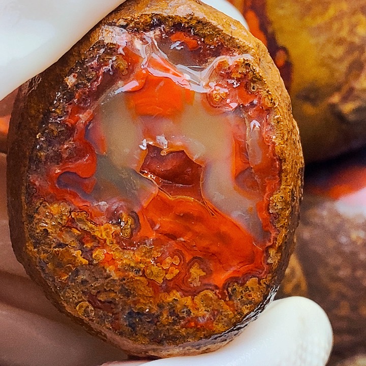 未镶嵌定制玛瑙亿**成玛瑙原石定制不退不换