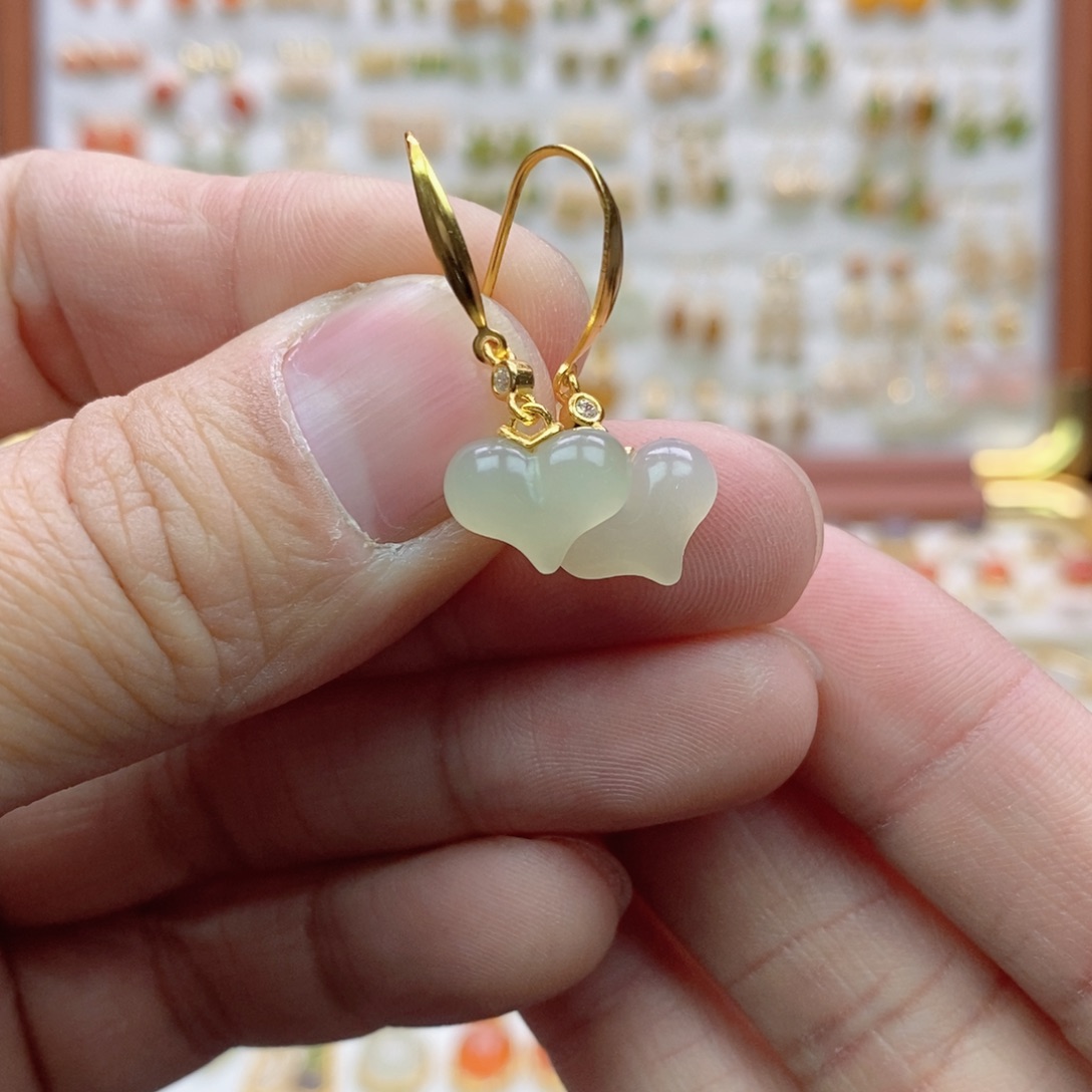 和田玉银S925镶嵌耳饰