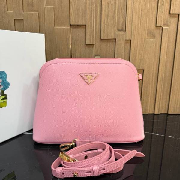 95新/普拉达/包包/市场价17500/250309CZ0022