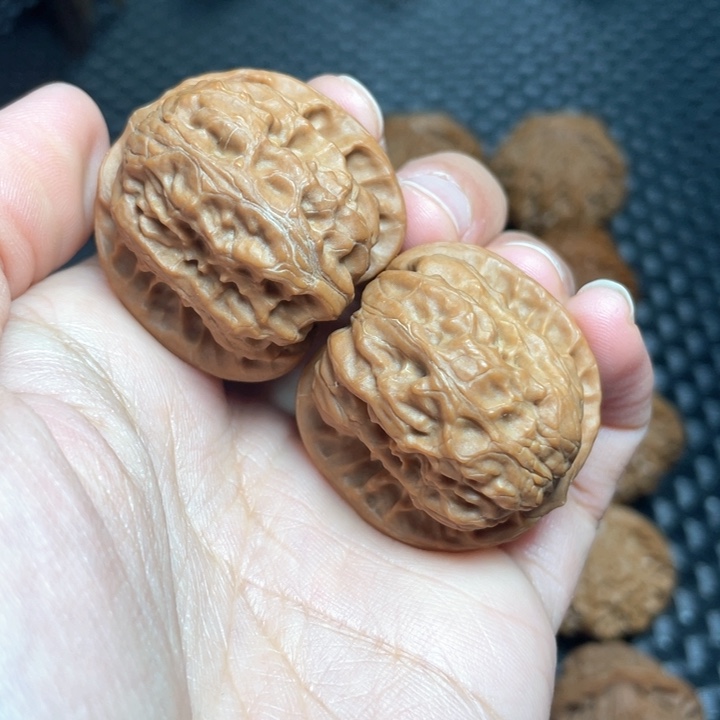 文玩核桃把件34野狼