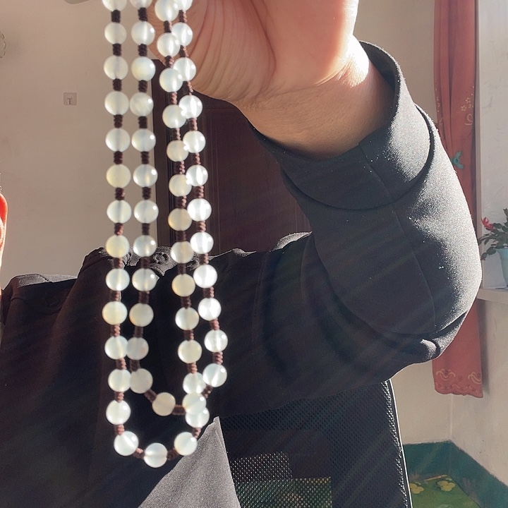 笑***尘蛇纹石玉未镶嵌珠宝奇石