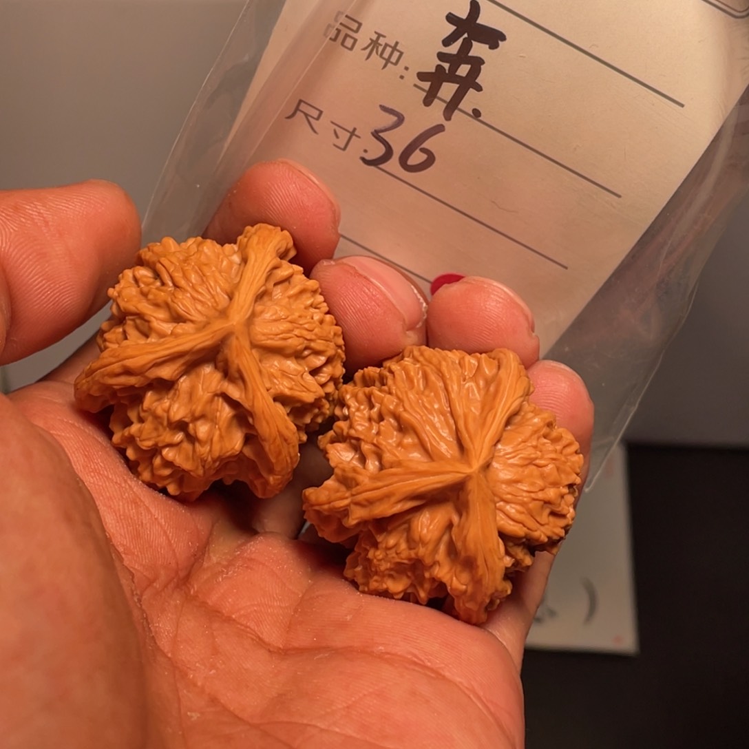 文玩核桃吊坠文玩核桃