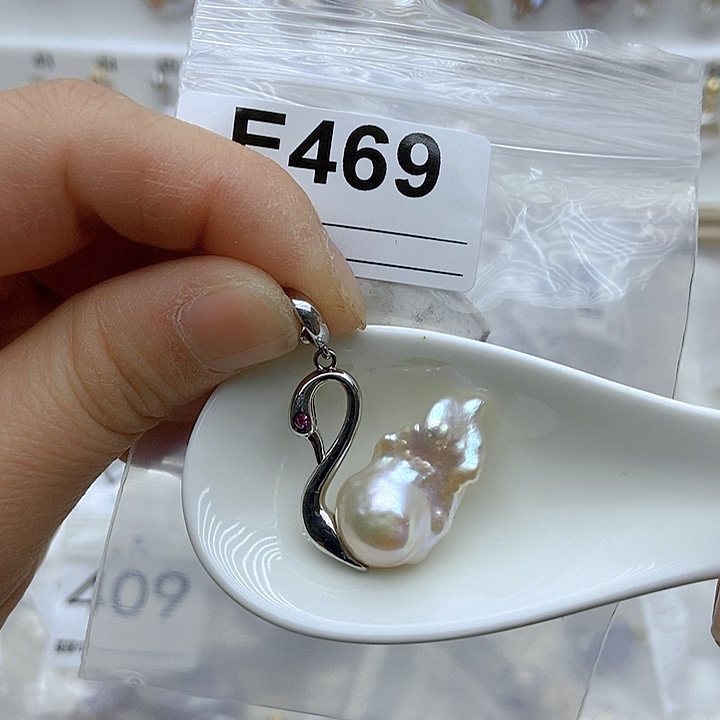 淡水珍珠颈饰银S925镶嵌