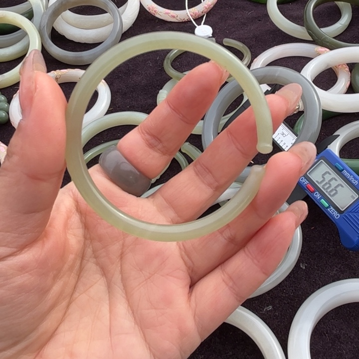 和田玉吊坠(不含链)未镶嵌柠***糖