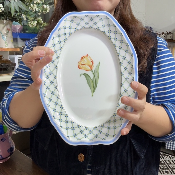 骨瓷郁金香鱼盘29厘米