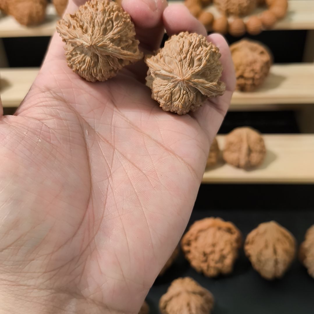 吊坠文玩核桃40满天星