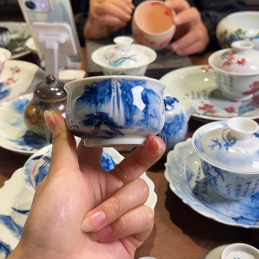 震***麟青花手绘山水主人杯