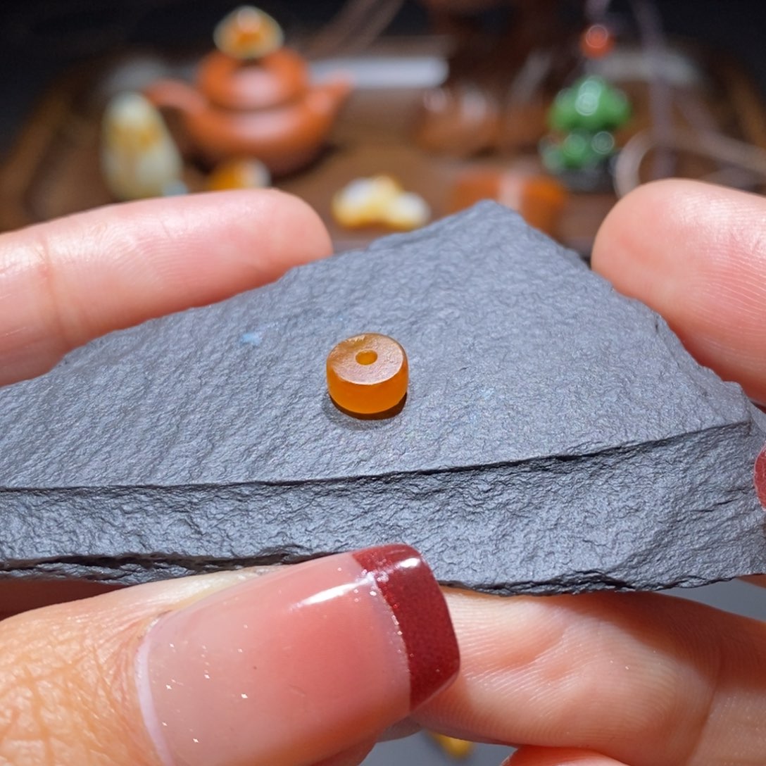 和田玉颈饰未镶嵌枫