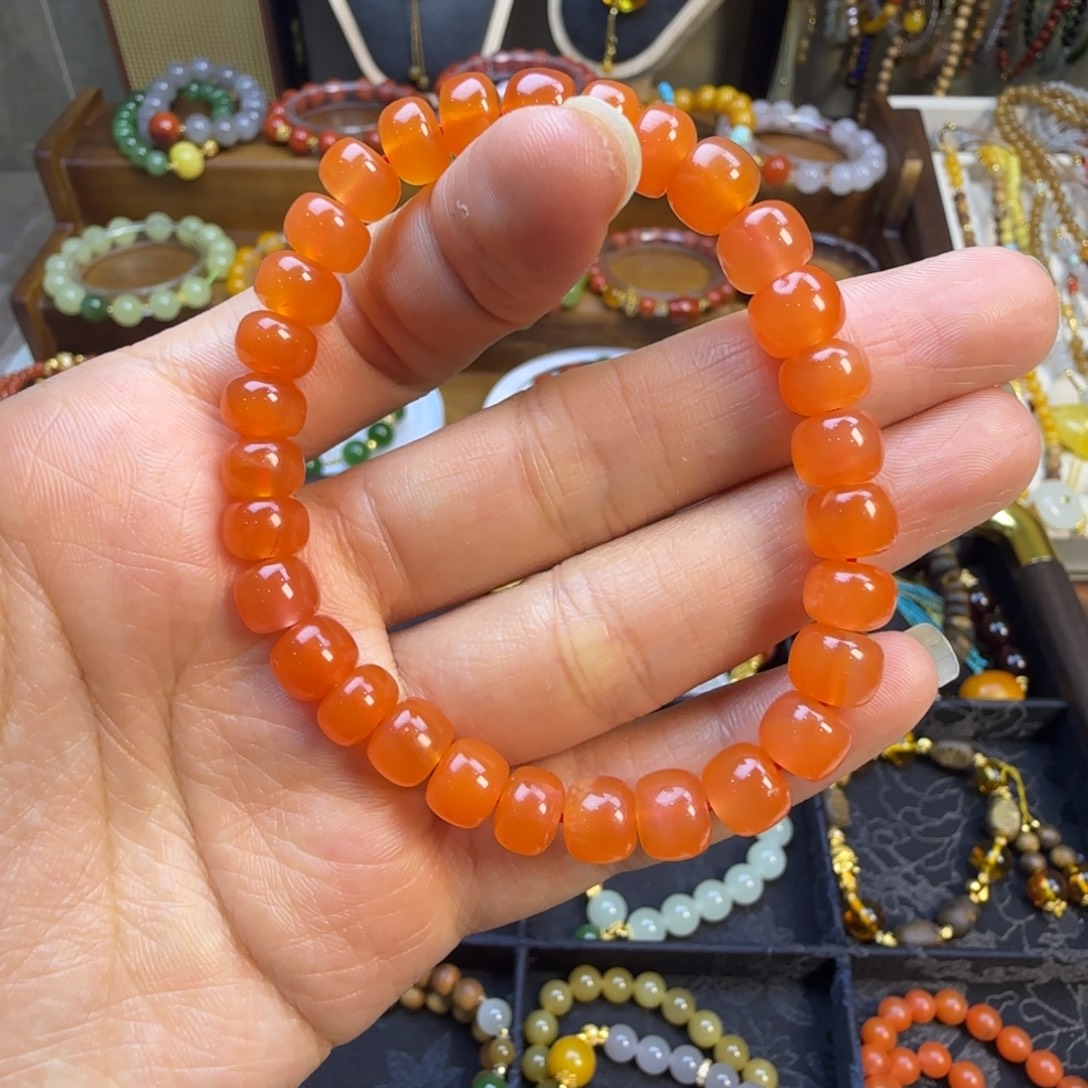 南红玛瑙未镶嵌手串保山冰红