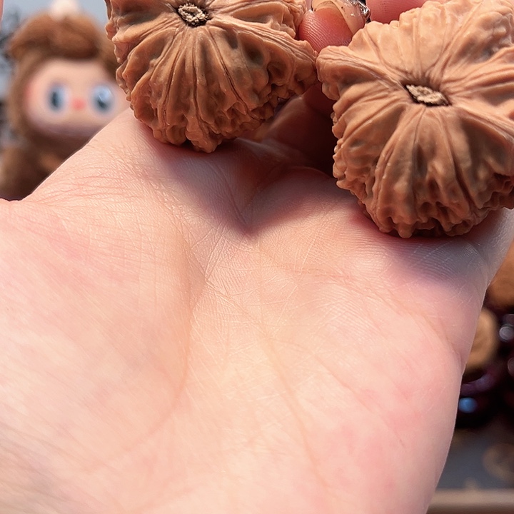 文玩核桃吊坠磨盘