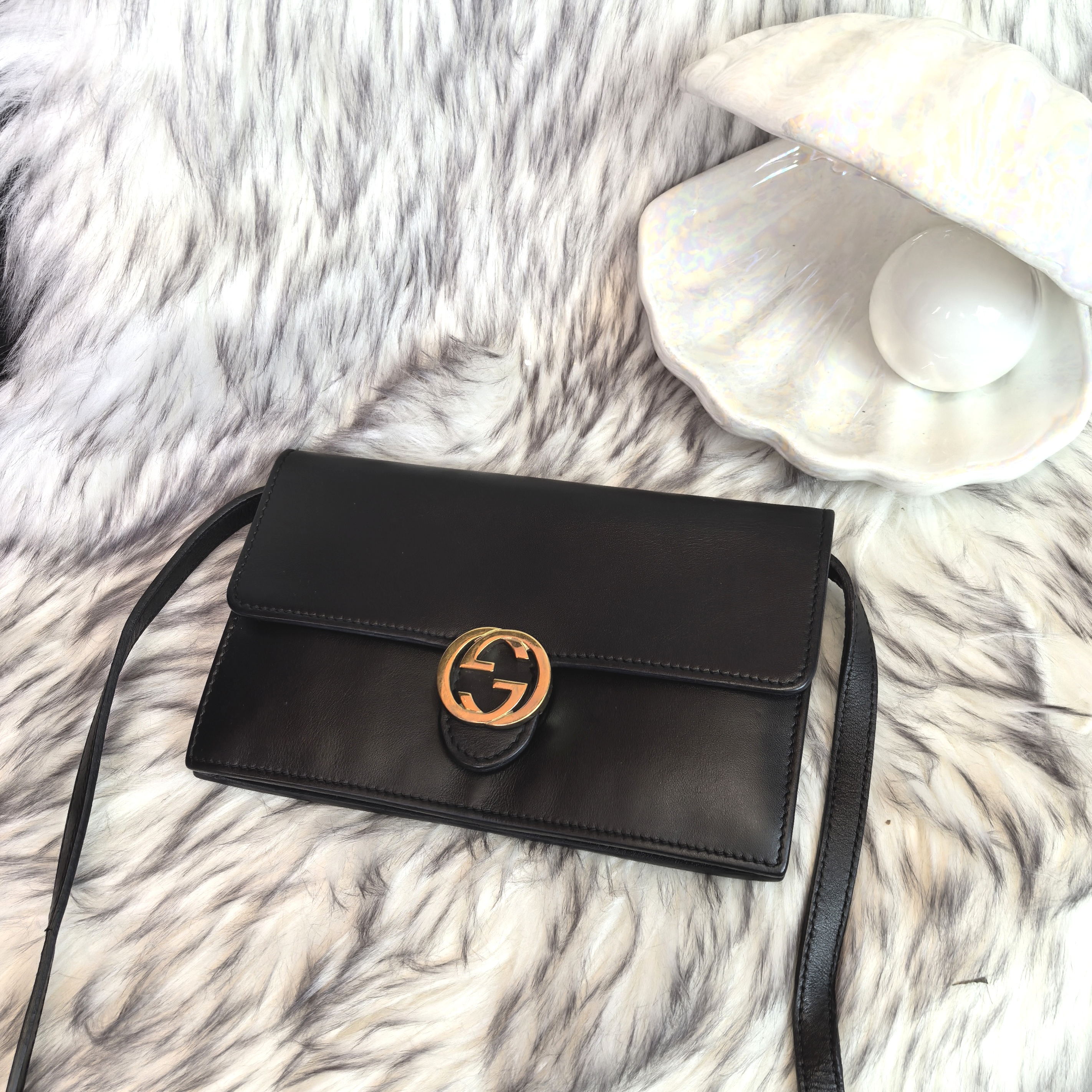 95新 GUCCI/古驰 黑金双G单肩斜挎包