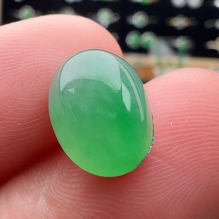 翡翠未镶嵌颈饰蛋面11.3