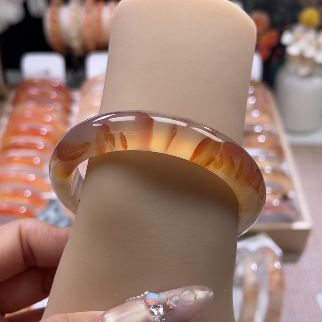 玛瑙/玉髓未镶嵌手镯52.7mm